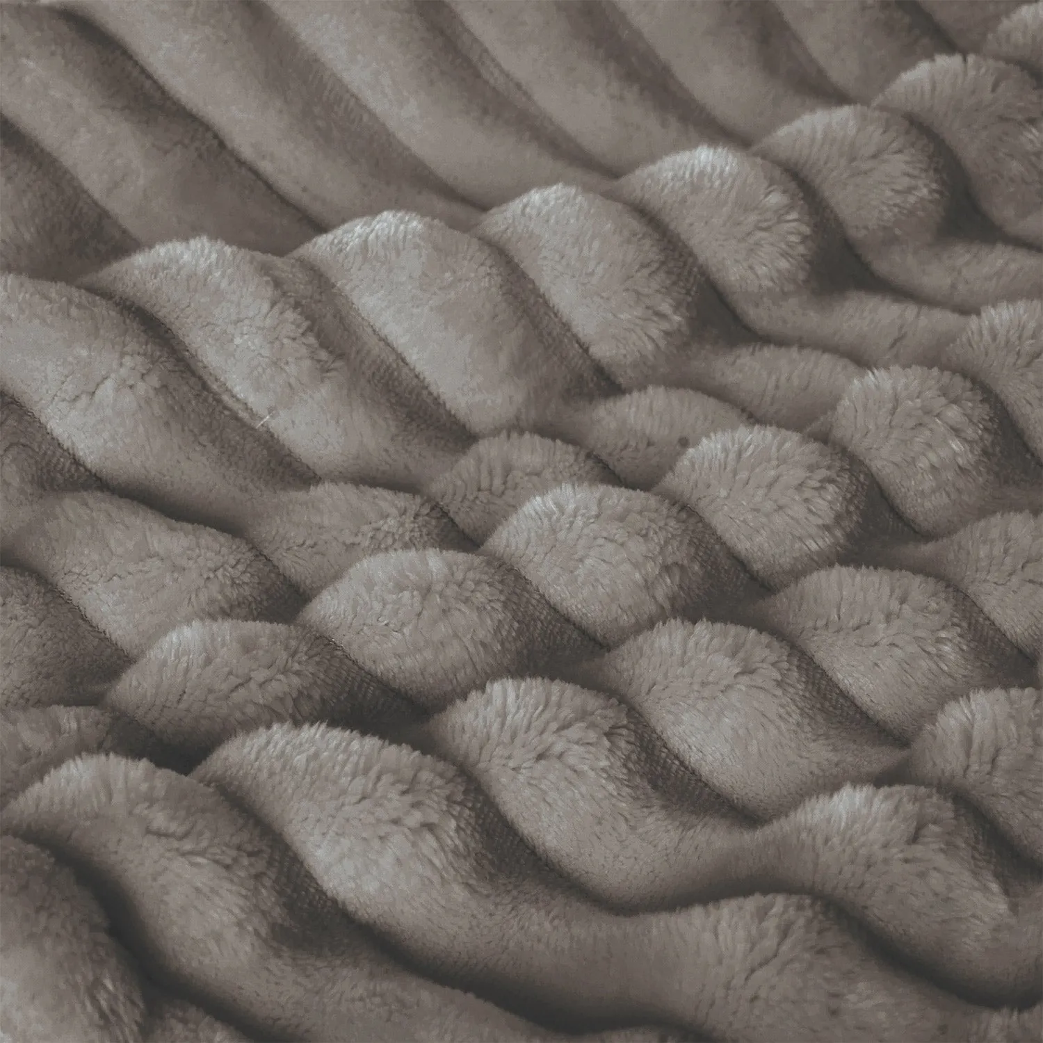 Brookstone Heated Luxe Plush Throw